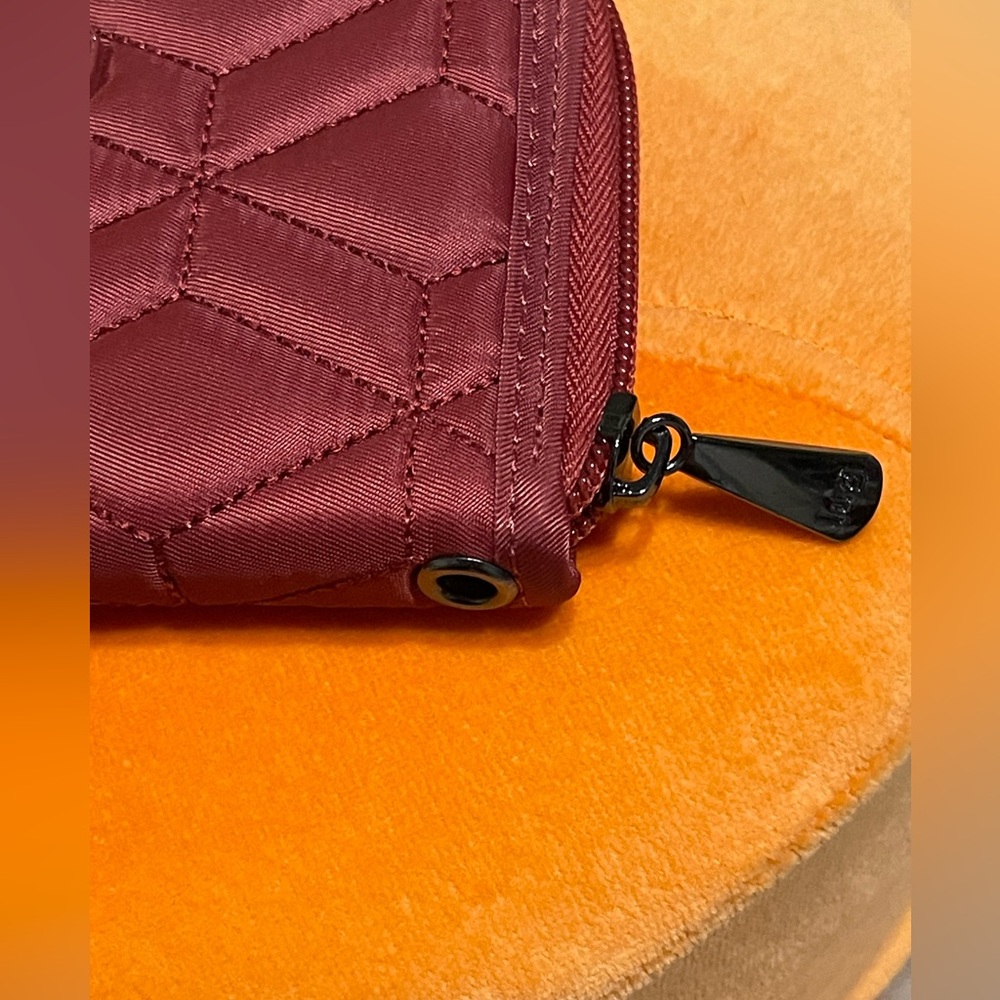Lug Rodeo Wallet - Picture 3 of 10